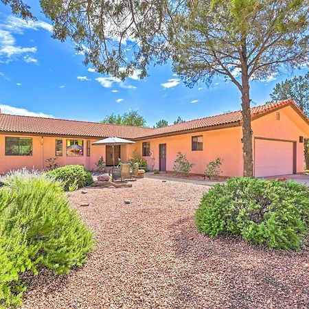 Scenic Sedona Duplex - Cathedral Rock Views! Exterior photo